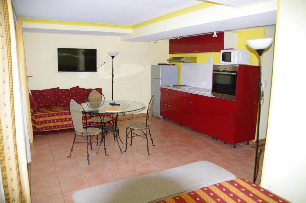 Residence Le Saint Victor Fontvieille Eksteriør billede