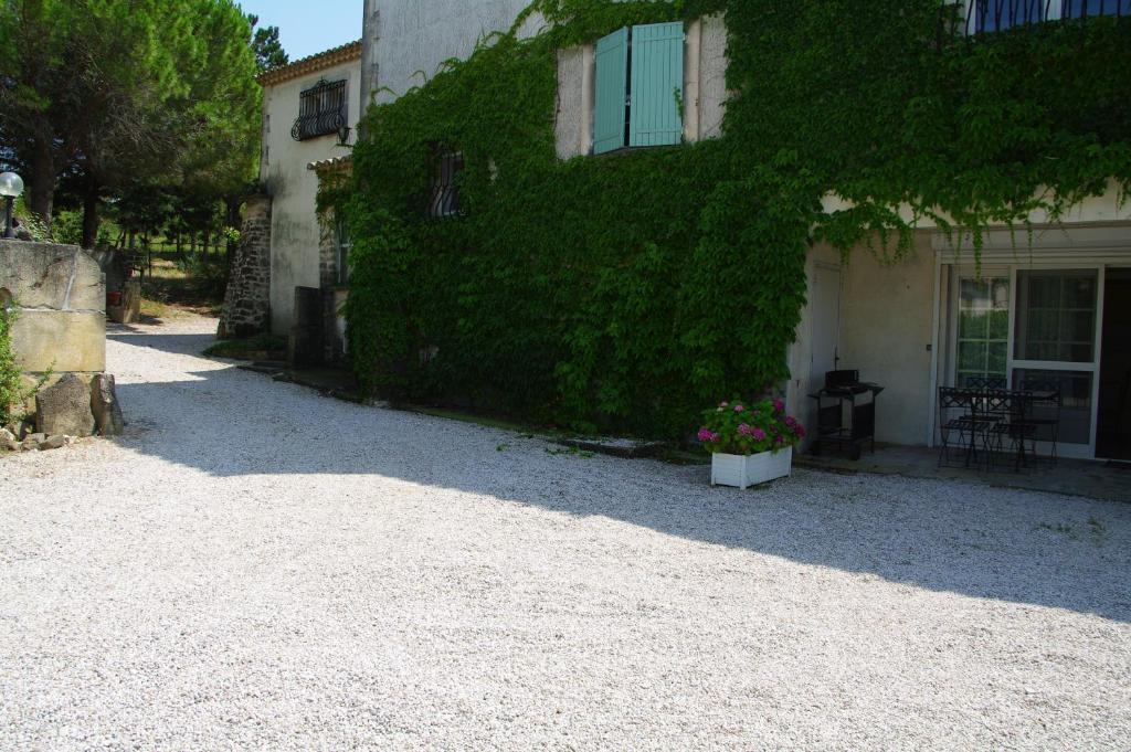 Residence Le Saint Victor Fontvieille Eksteriør billede