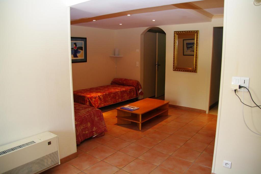 Residence Le Saint Victor Fontvieille Værelse billede